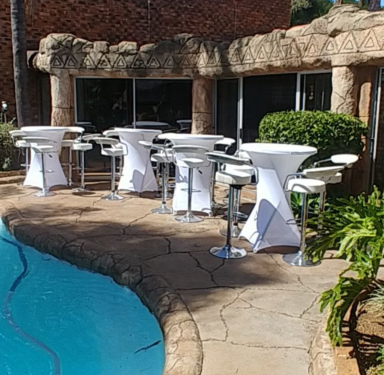 COCKTAIL TABLES & CHAIRS Crystal Glamour Events